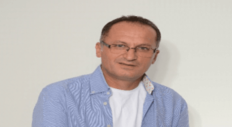 Serdar Şatur